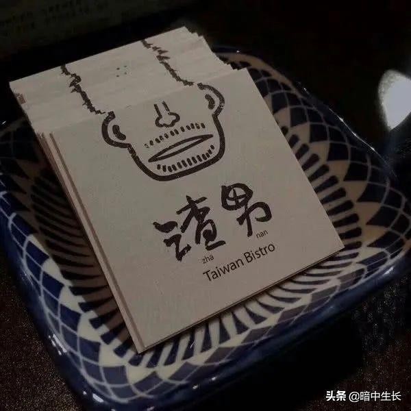 卖婚纱的婆婆说很少看到,卖婚纱的婆婆说明了什么道理