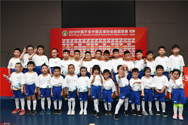 2024中超联赛球童,中超联赛牵手儿童