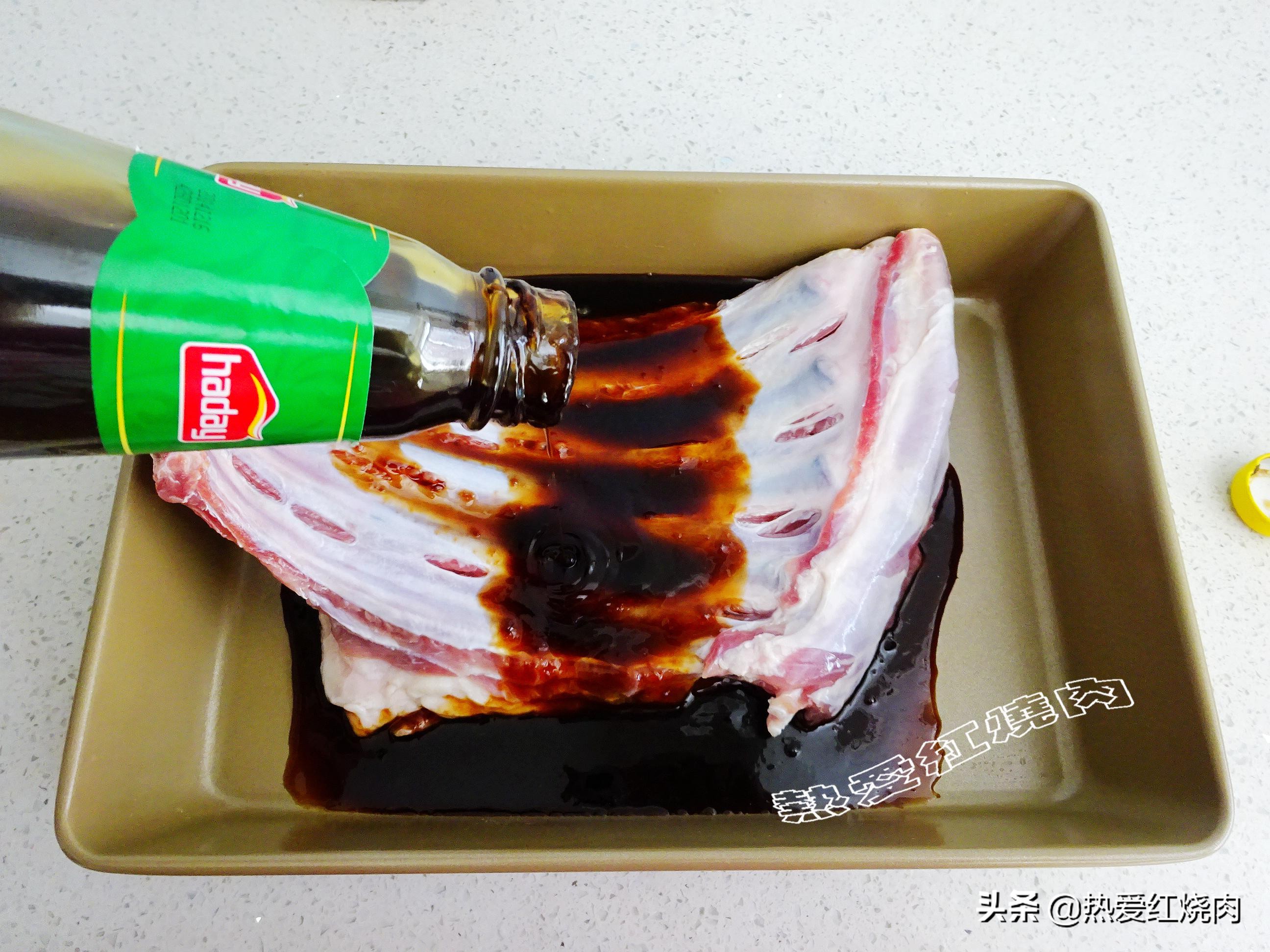 在家烤的羊排口感柴不好嚼？照我这个方法做，保证外焦里嫩还多汁