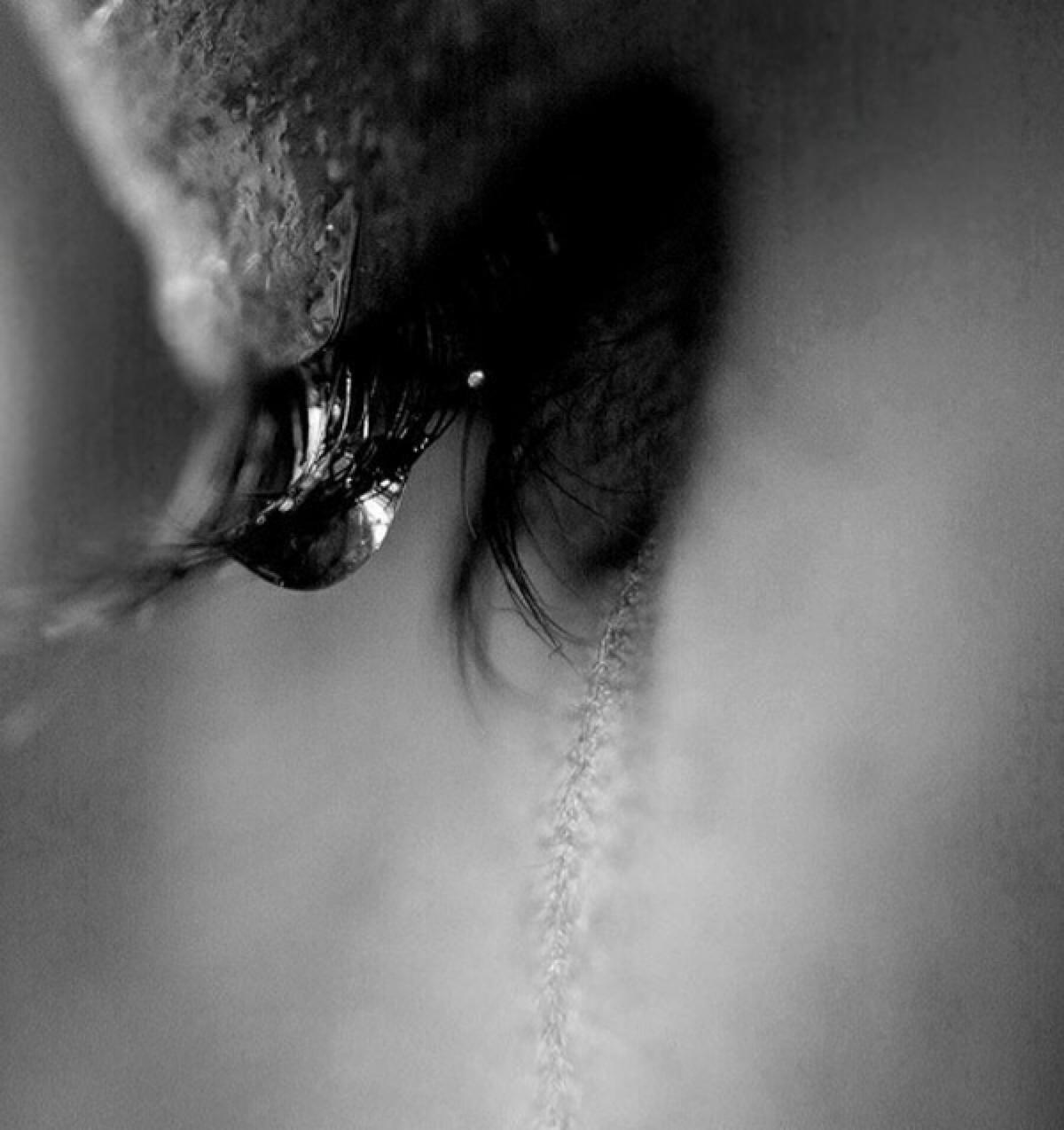 情绪失控想哭身体难受总感觉很累,情绪稍有激动就想哭