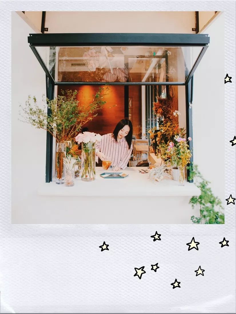 手机如何拍出胶片感照片,旧胶片怎样用手机成像