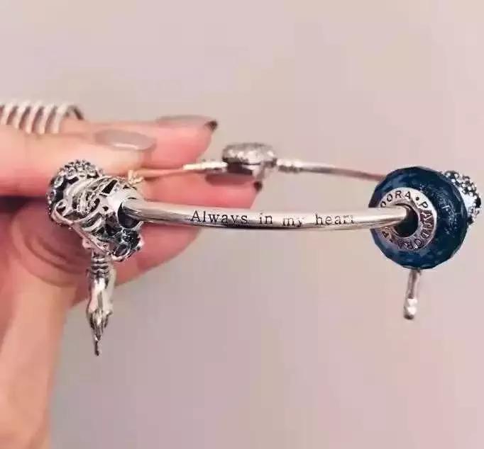 国际珠宝巨头,全球奢侈品市场崩溃