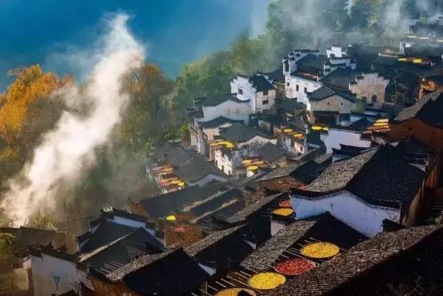 成龙捐收藏全部古建筑,成龙的古建筑和收藏品是什么