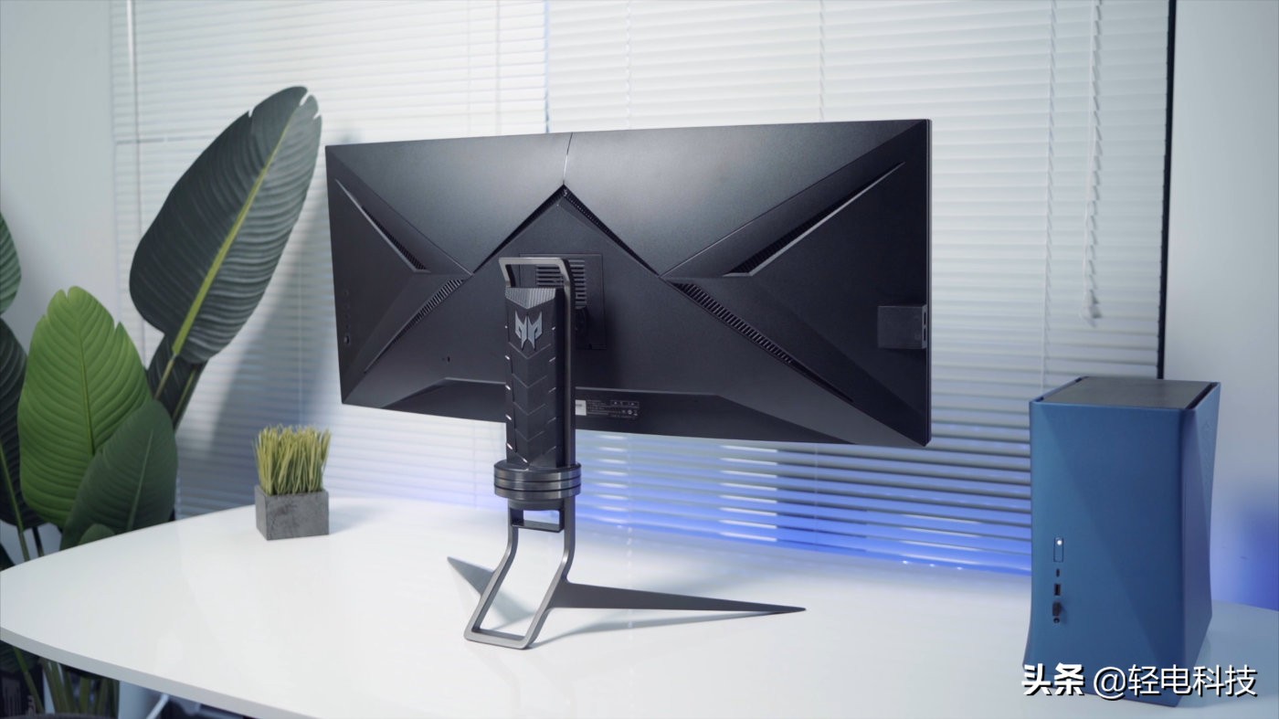 宏碁掠夺者x2424寸显示器,宏碁掠夺者4k量子160hz显示器测评