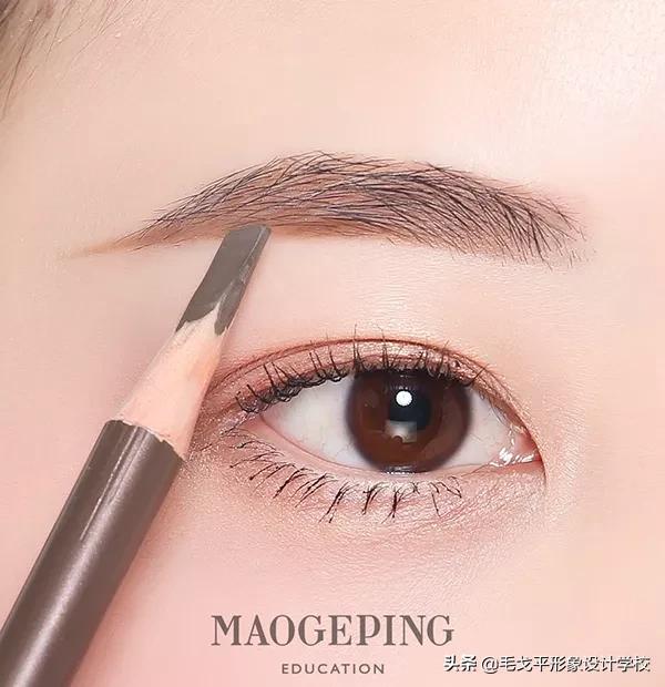 精致细弯眉毛怎么画好看,眉毛怎么画好看自然圆脸