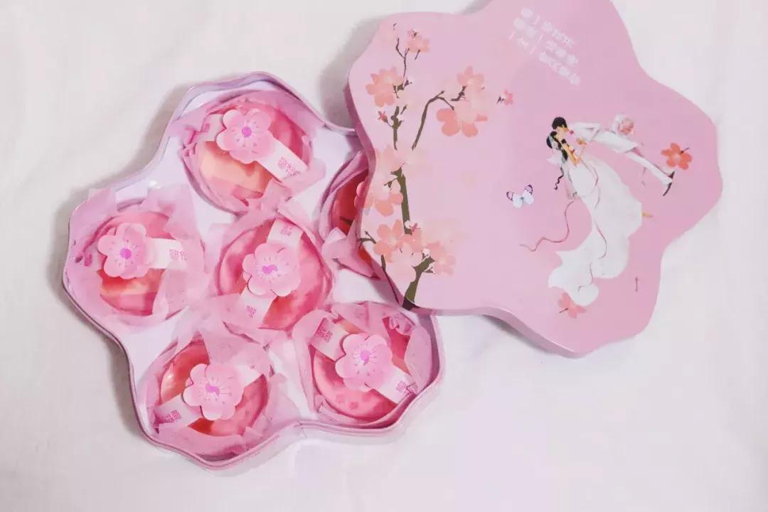 没时间去踏青赏花,没时间去摘樱桃