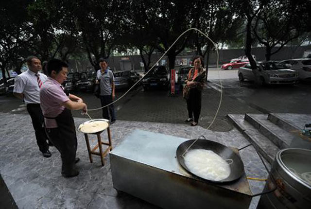 60个脑洞大开的真实照片，安装钛钢牙的军犬，拿破仑私人用的手枪