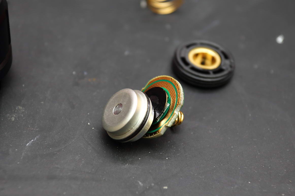 千米金箍棒OLIGHTWARRIOR武士XTurbo评测超级远射桶评测