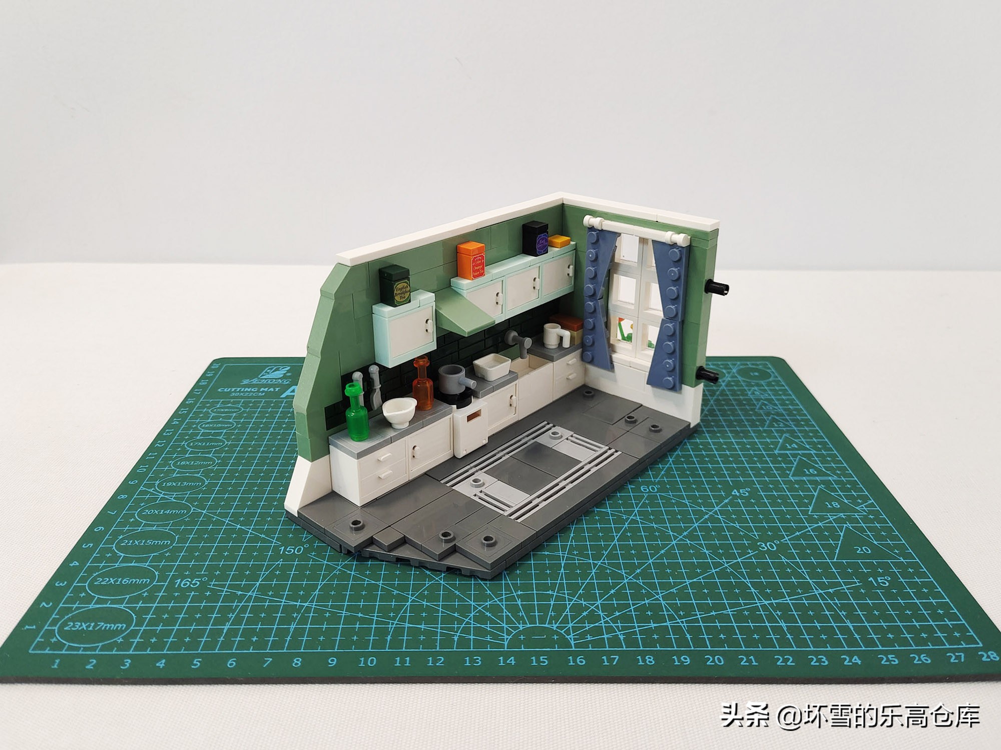 积木福尔摩斯贝克街,积木名侦探柯南拼装