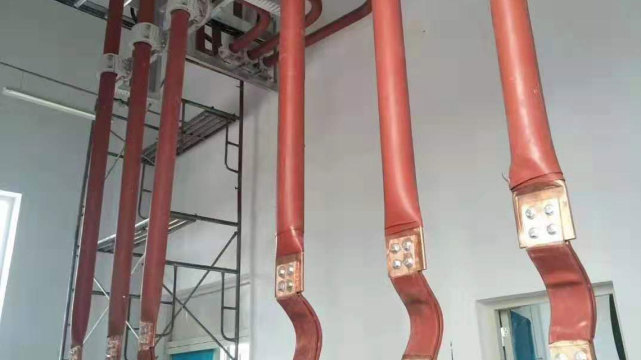 管型母线是由什么组成的,管型母线的优点和缺点