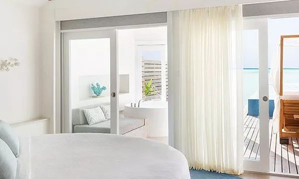 南阿里环礁,丽世岛度假村