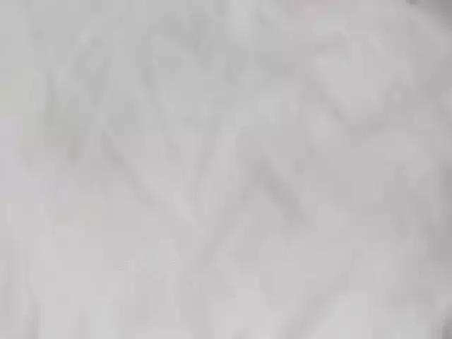 羽绒服脏了不用洗只用一招就搞定,羽绒服局部脏了不用干洗剂怎么洗