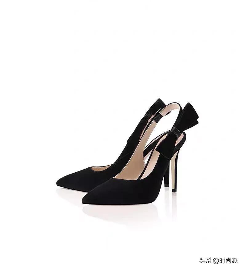黑色高跟鞋穿出不一样的时尚气质,尖头的高跟鞋优雅又时尚