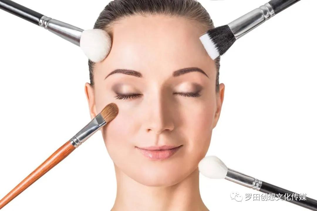 现在化妆品行业赚钱吗,化妆品行业属于什么行业