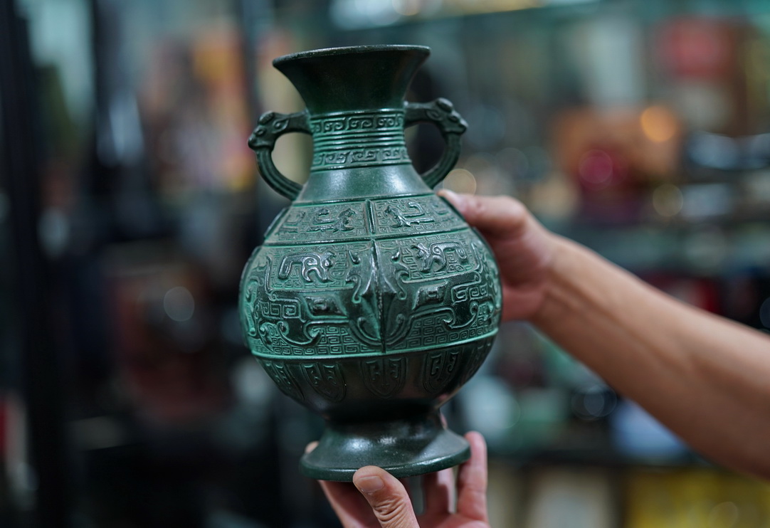 一篇10万+的文章，引出众人询问：你那卖日本瓷的朋友都有啥？