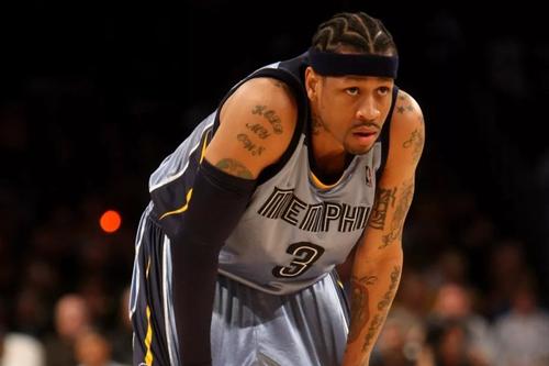 黑人球员体型特点，大多是粗胳膊细腿，这种体型是为篮球而生的