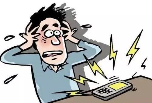 一个差评引发“呼死你”噩梦，警方出动铲除犯罪团伙