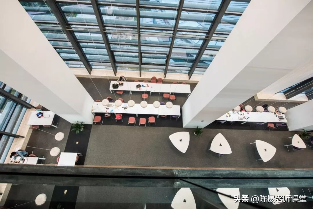 西交利物浦大学学费标准表,西交利物浦大学研究生学费是多少