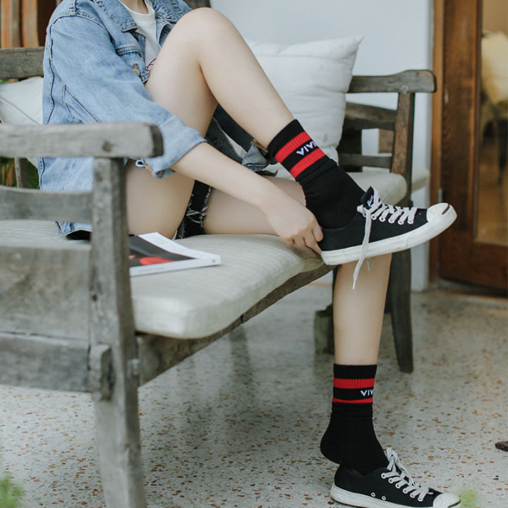 袜子该怎么穿更好看呢,袜子怎么穿才能穿的最好看最舒适