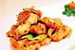 泰皇酱，菜例：泰酱鲍鱼焖土鸡