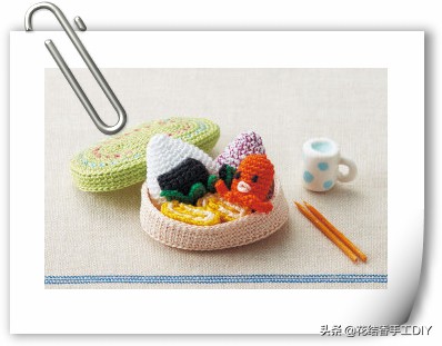 细毛线织简单的小东西用钩针,最近最流行用毛线钩织的物件