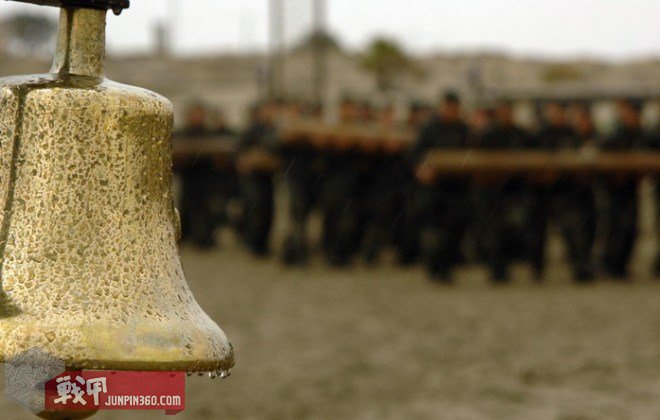 海豹突击队教你射击,战甲轰鸣装备介绍