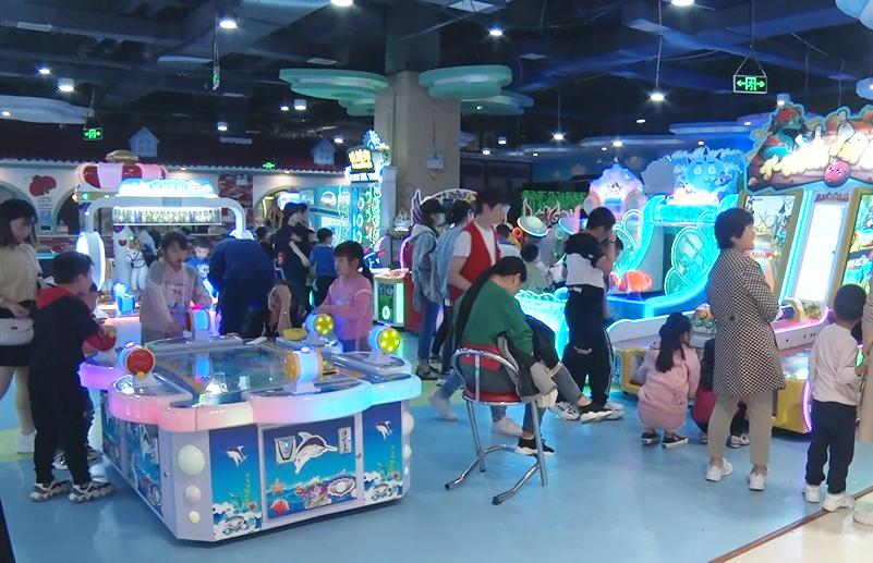 “双节”期间贵溪市消费市场迎来高峰