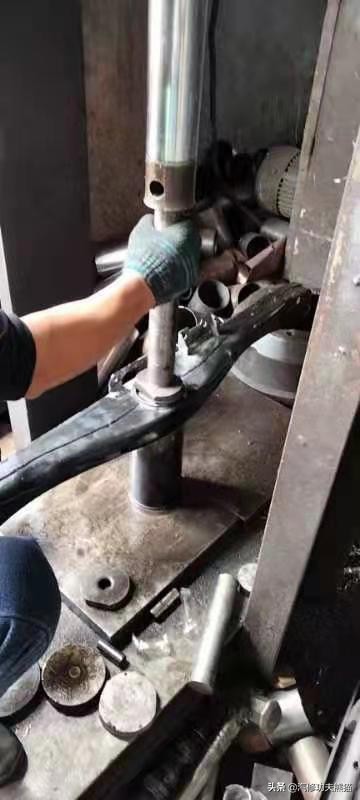 二手途锐烧机油怎么办,二手大众途锐烧机油