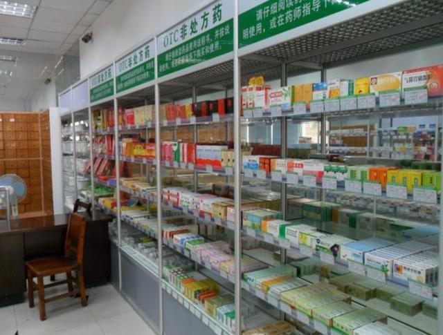 戚薇力荐的眼霜,用后黑眼圈细纹都没了,李佳琦:确实不错