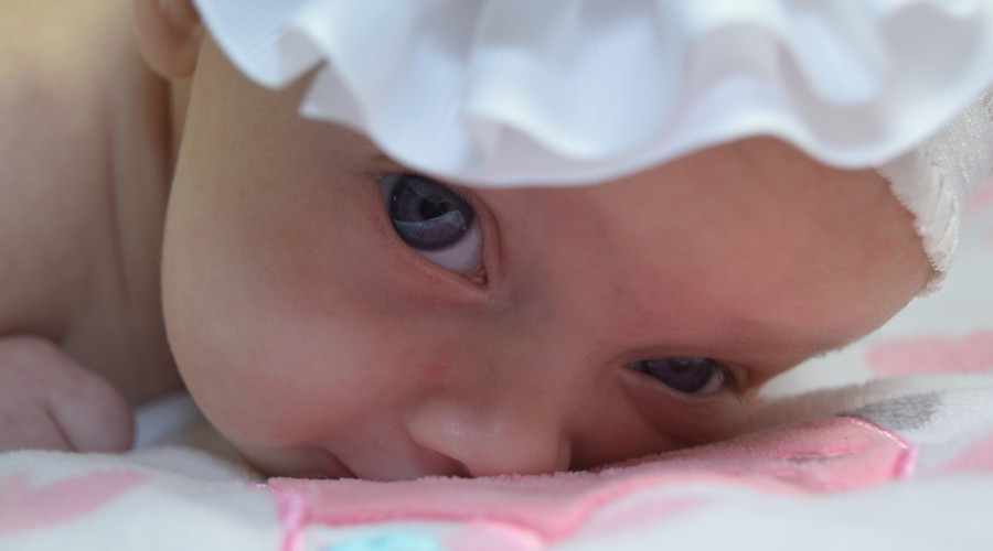 初生婴儿怎么穿,初生婴儿衣服怎么穿