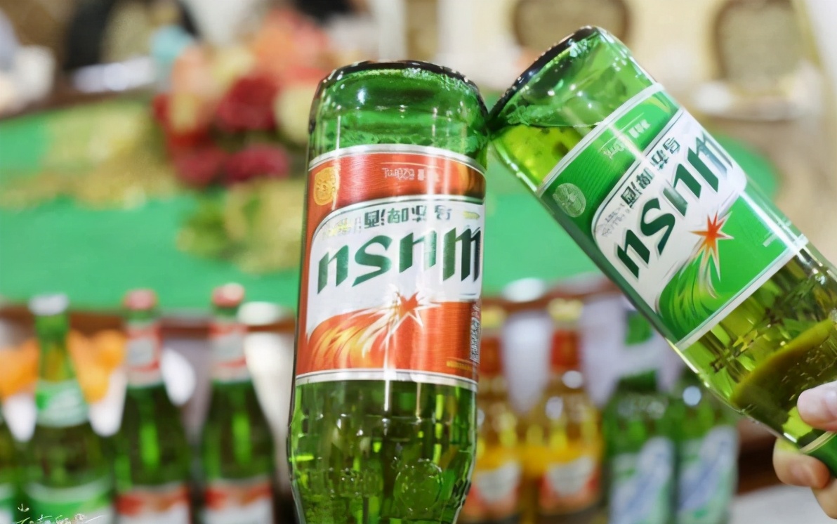 夺命大乌苏、沈阳老雪花，国内两大闷倒驴PK，哪个威力更猛？