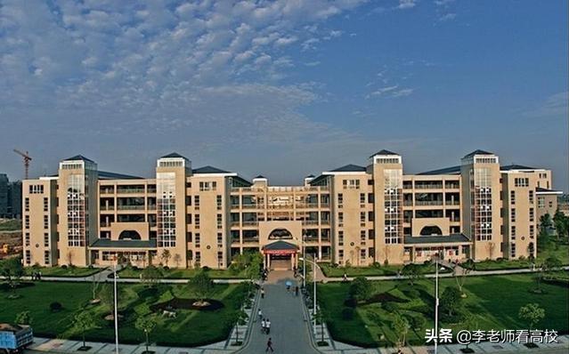 芜湖安师大学校,芜湖学院和安师大