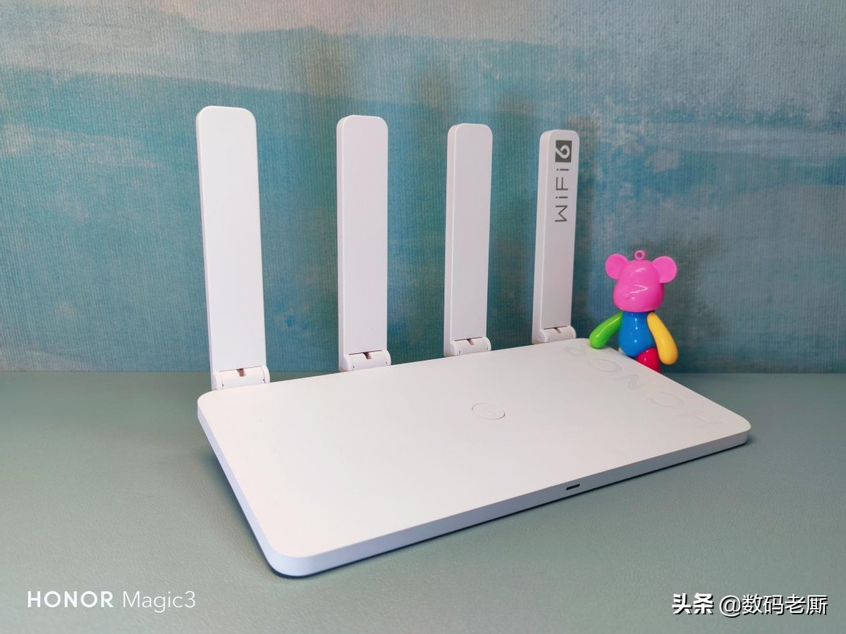 百兆带宽WiFi6路由无用?换上荣耀路由3SE后,后悔换的太晚了