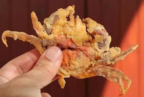 青蟹大批入侵澳洲,红蟹泛滥澳大利亚人怎么处理