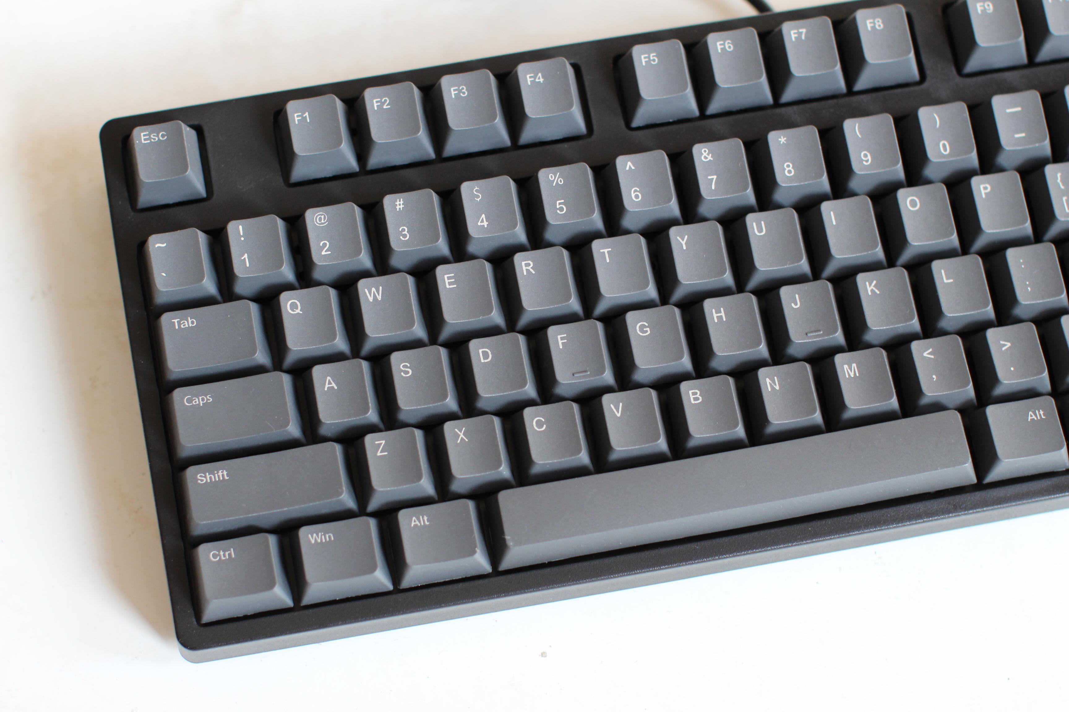 雷柏机械键盘v7008a和黑峡谷x3,为什么没人推荐雷柏键盘