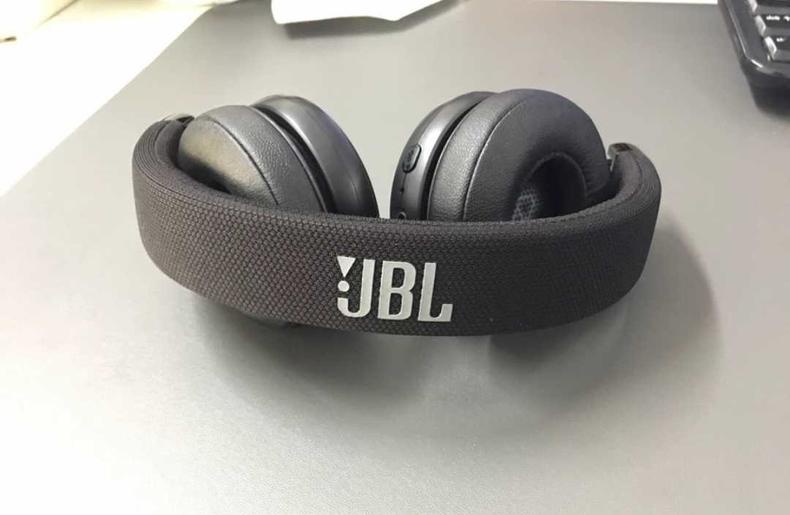 jblpulse4和5对比评测,jble45bt发售价