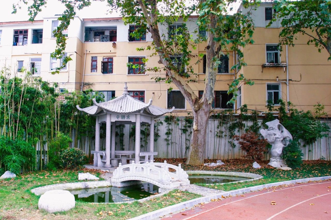 一所高品质的九年一贯制学校,山门九年一贯制学校