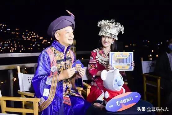 疯狂爆单直播带货,疯狂直播间现场直播卖货