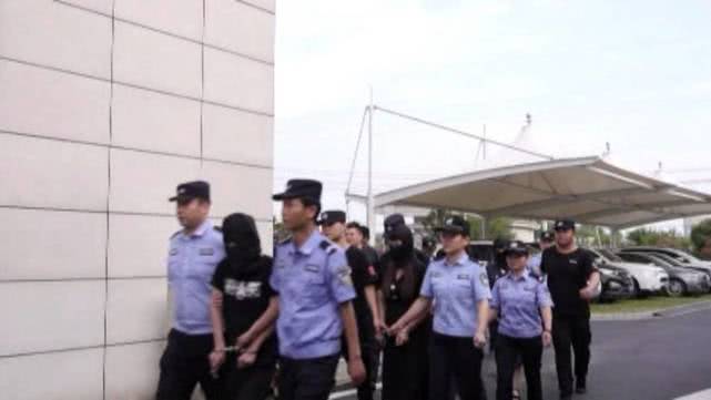 以为自己找到了良药其实是麻醉剂,以为找到真爱却掉进骗子圈套