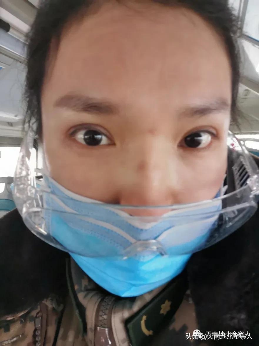 画一幅火神山和雷神山的画,送给医护人员的画儿童