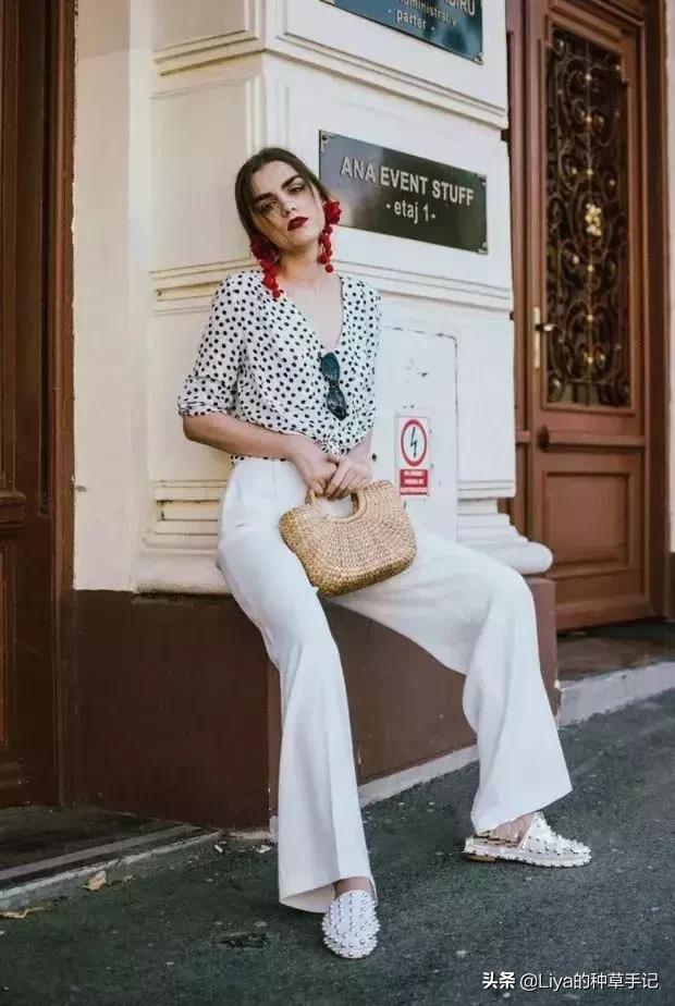 2019流行的小黑裤,今年最火的裤子显瘦小黑裤