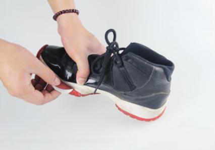 新鞋买回来怎么防开胶,怎么样让新买的鞋开胶