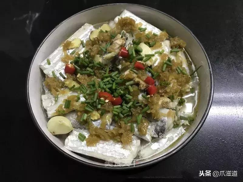 带鱼这样做又香又酥脆,带鱼怎么做不腥气好吃