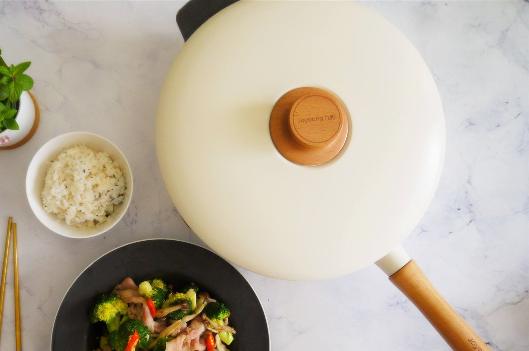 国产品牌锅具大起底!6家锅具,你家的炒菜锅具是第几个?