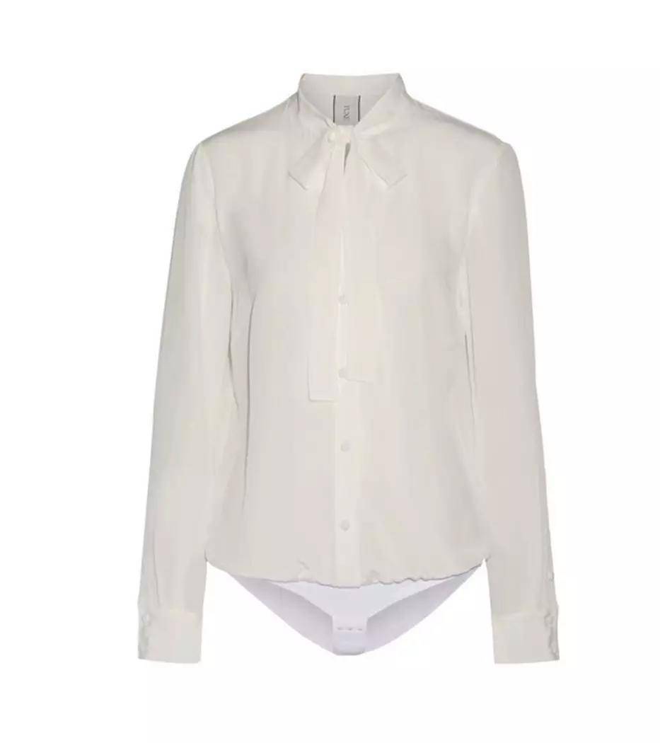 酷似泳衣的Bodysuit究竟是什么？为何许佳琪等都被它的魅力折服？