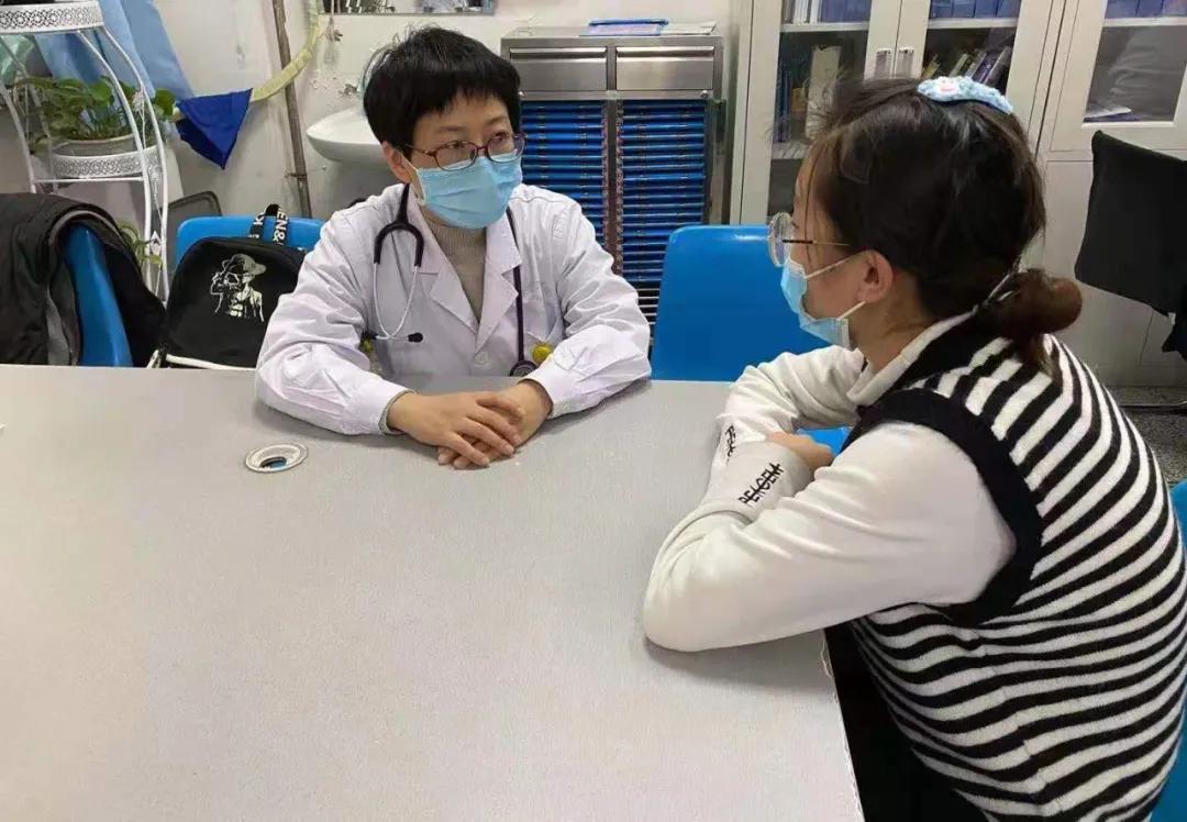 发热心理作用,浑身发热是什么心理问题