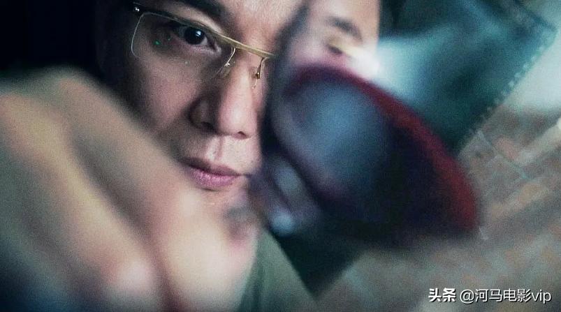 第一集就很刺激,国产片居然这么敢拍!