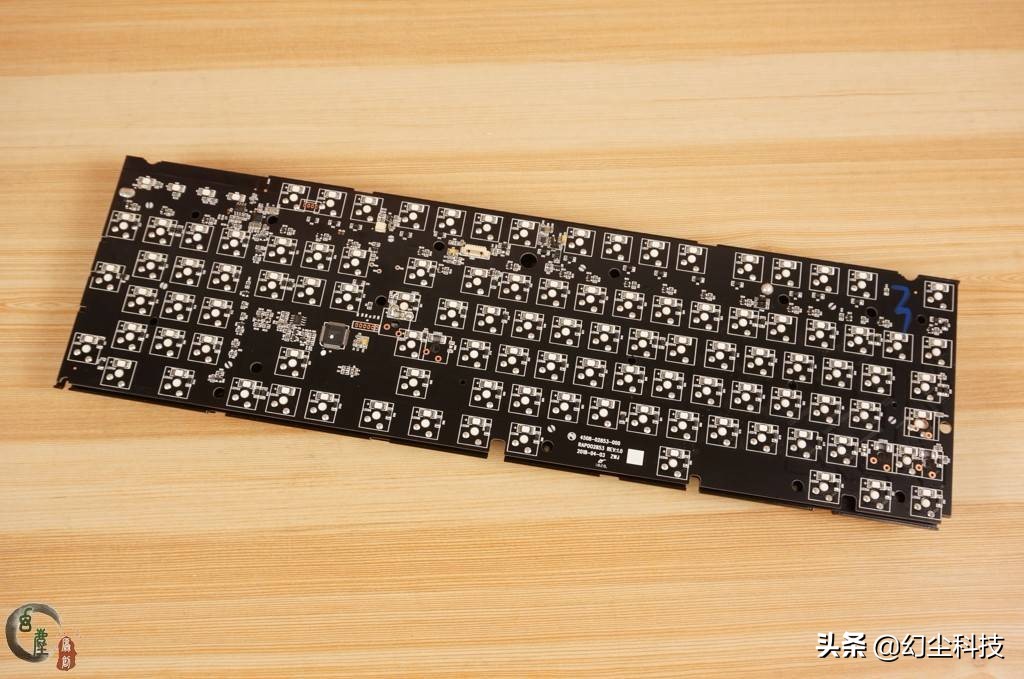 雷柏v720是真机械键盘吗,拆开雷柏无线键盘