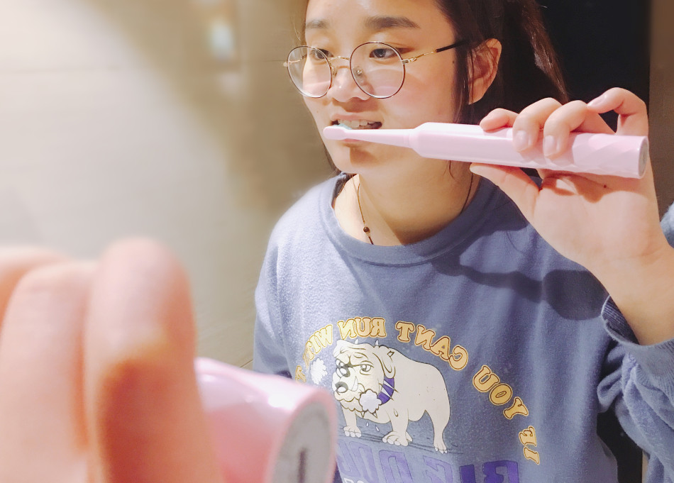 去除牙齿黄垢的神器,牙齿变白除口臭神器