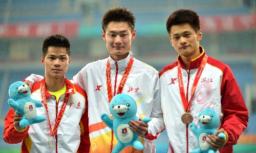 百米进10秒10：中国3人日本12人！还敢说中国短跑强于日本吗